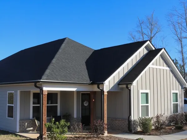 706 Jackson Dr, Thomaston, GA 30286