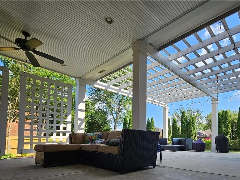 3002 Brook Park Dr SE — Photo 11