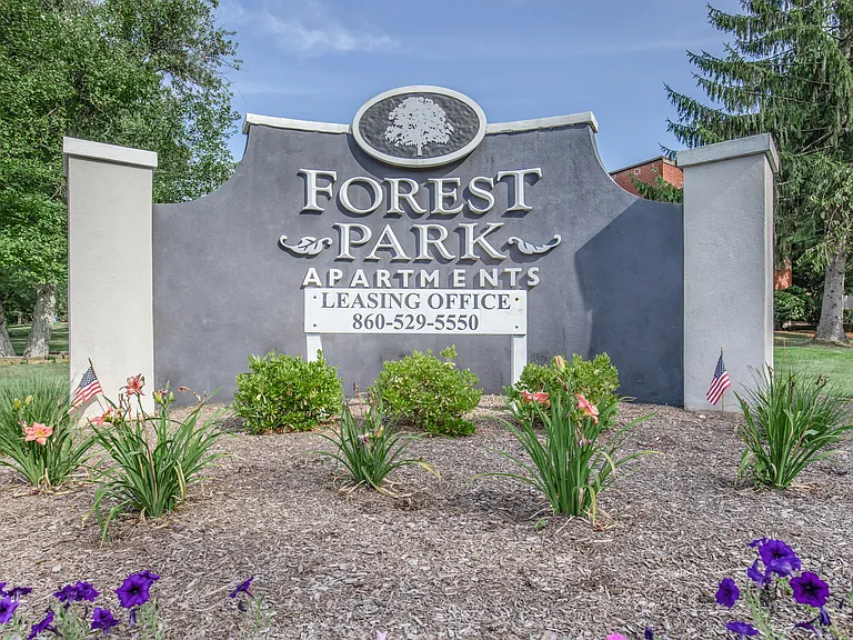 Forest Park Apartments — Photo 2