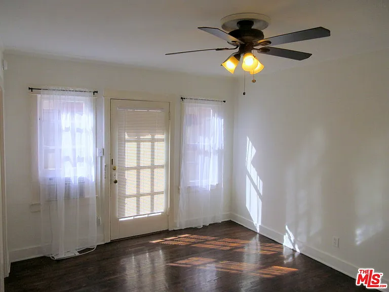 1137 Lodi Pl — Photo 5