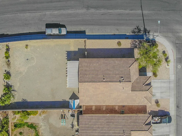 3747 Shadow Tree St — Photo 25