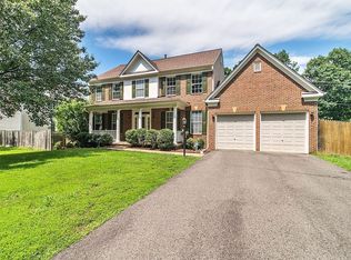 5205 Audrey Dr, Centreville, VA 20120