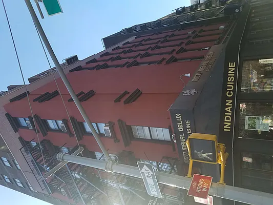 Rented by Allen Harris, LREB | media 44