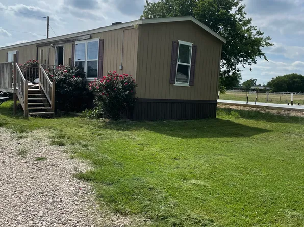 260 Old Brandon Rd #260, Milford, TX 76670