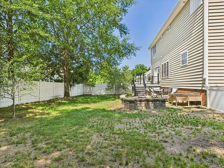 12017 Hunton Crossing Pl — Photo 44