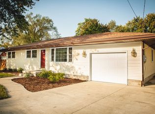 265 Lindenwood Dr, East Alton, IL