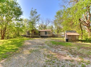 410 W Main St, Tecumseh, OK 74873