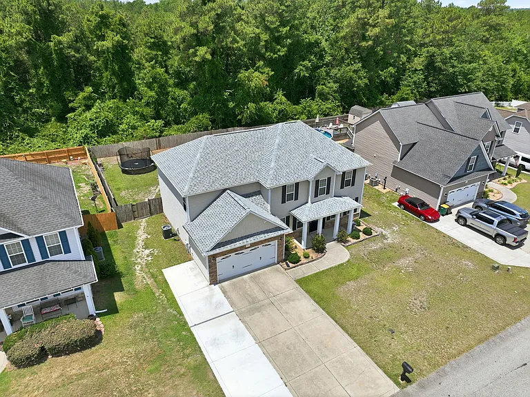 1541 Gallant Fox Ct — Photo 48