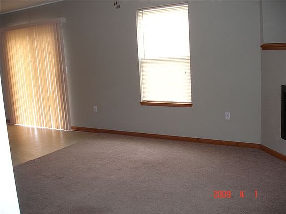 4th image of 1600 NW Samantha Ct #1600