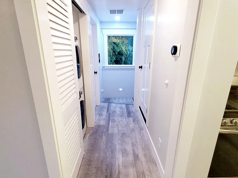 699 N 600 E — Photo 27