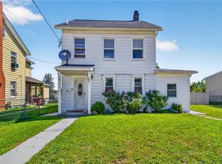 2111 N 1st Ave, Whitehall, PA 18052