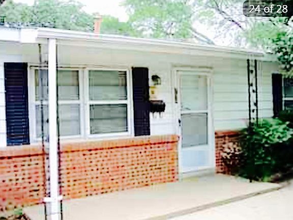 4th image of 733 Greenway Dr