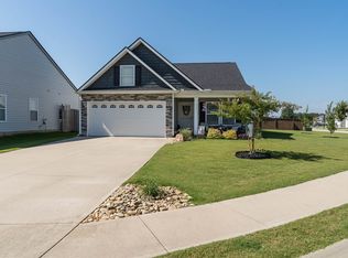 579 Ridgeville Crossing Dr, Inman, SC 29349