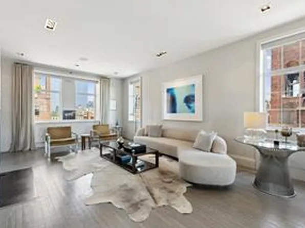 465 West 23rd Street image 1 of 17