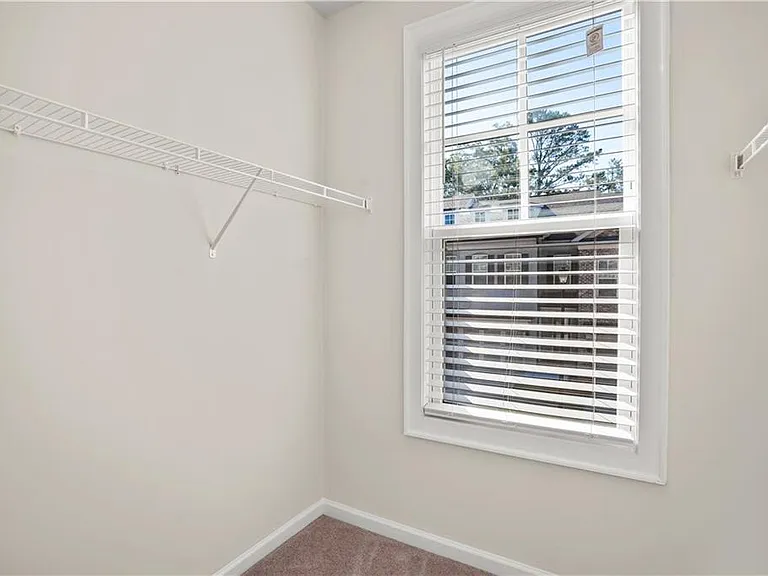 1011 Towneship Way — Photo 16