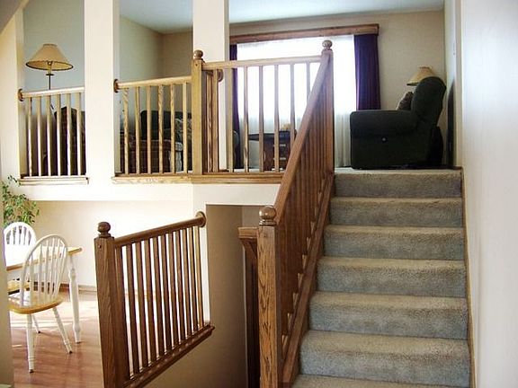 Gorgeous New Oak Railing!