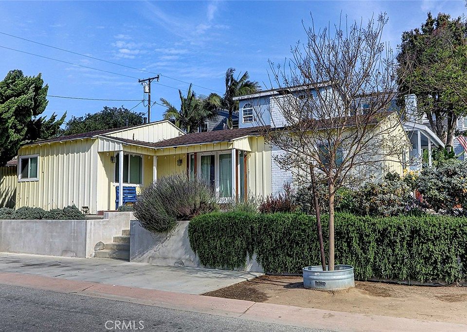 1st image of 2701 Oak Ave