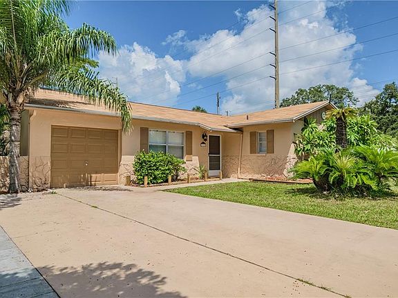 2nd image of 2098 Powderhorn Dr