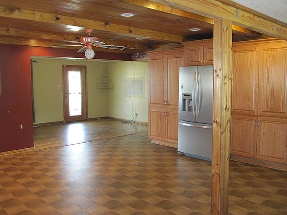 3rd image of 111 N 21st St