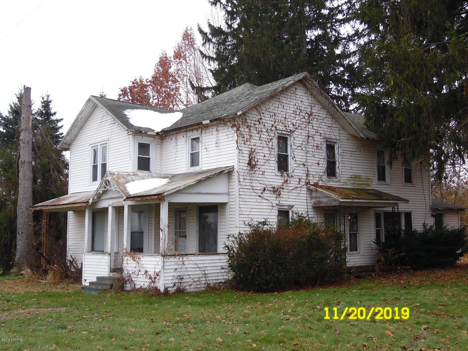 58280 Farrand Rd photo 1