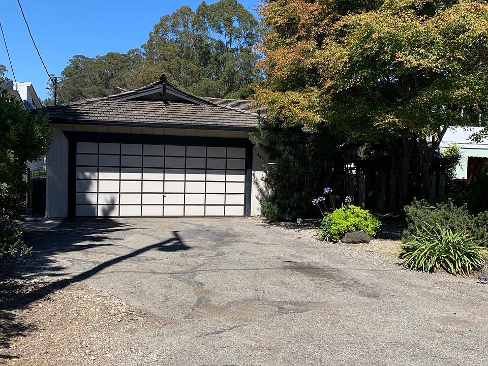 1st image of 441 Townsend Dr