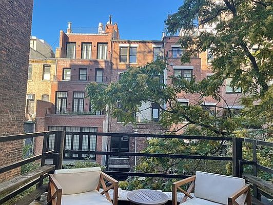 3rd image of 315 W 87th St #3