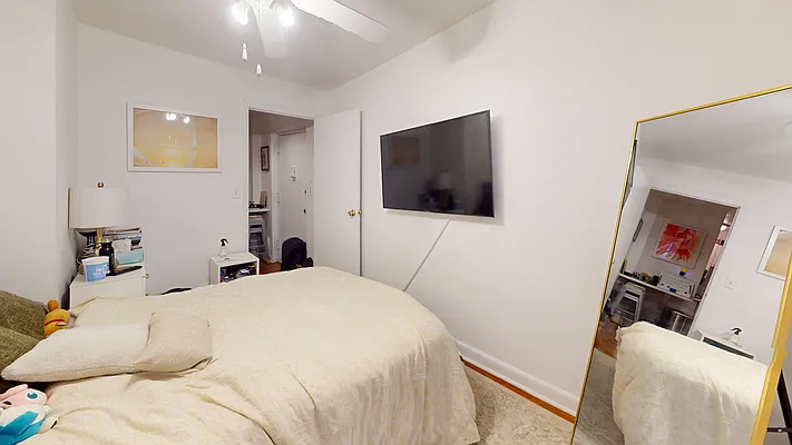 Rented by Bond New York | media 9