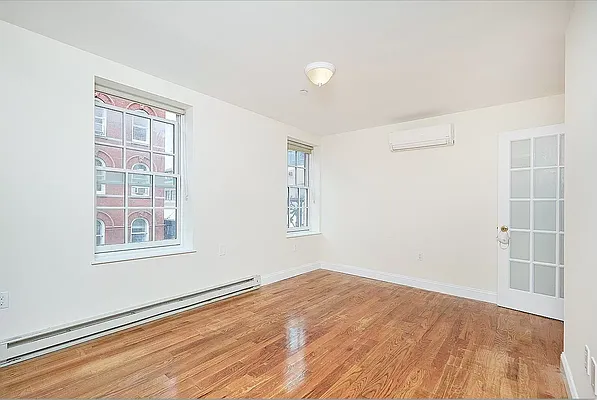 Rented by Compass | media 12