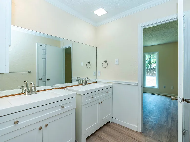 4865 Indian Valley Rd — Photo 14