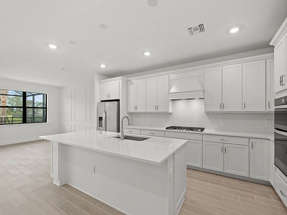 Kitchen with center island
