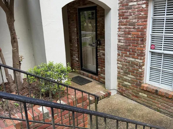 334 Vista Cir APT A, Macon, GA 31204