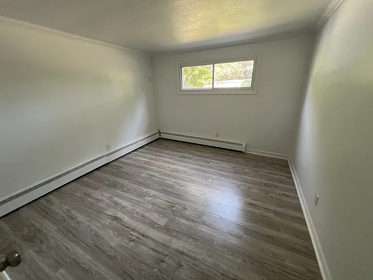 166A Frost Pond Rd — Photo 7