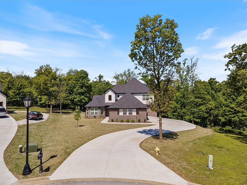 1st image of 21948 Estate Dr