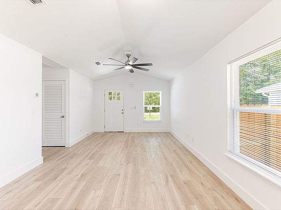 3rd image of 3520 Datura St