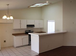 4039 E Avenue R6, Palmdale, CA 93552
