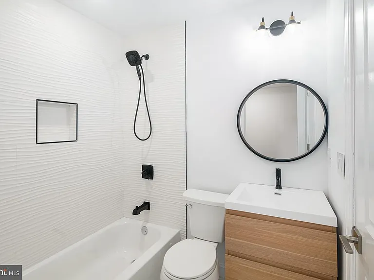 653 N Preston St #3 — Photo 6