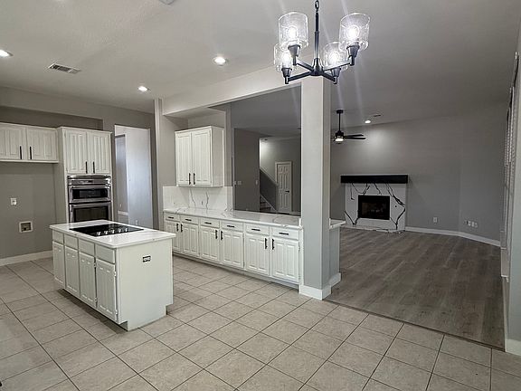 4th image of 8479 Trace Ridge Pkwy