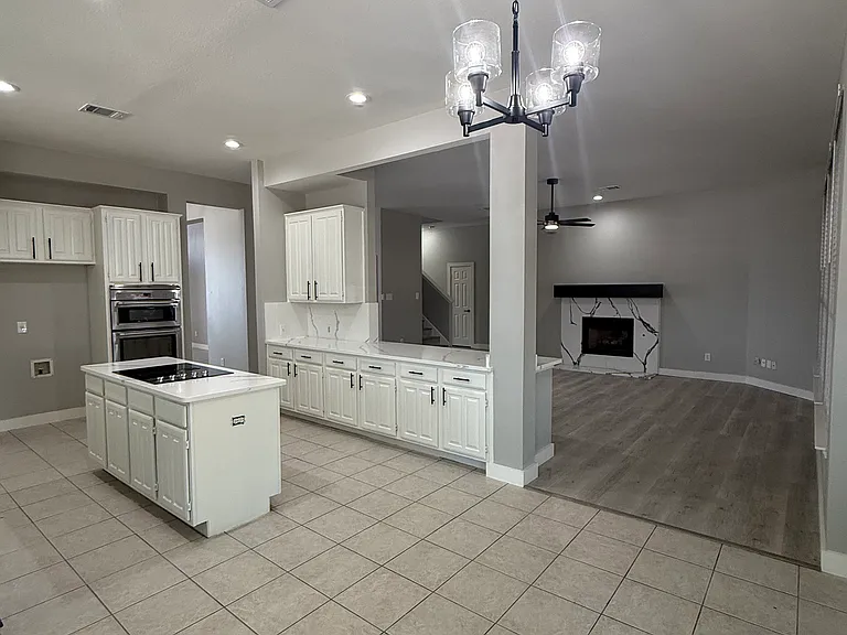 8479 Trace Ridge Pkwy — Photo 4