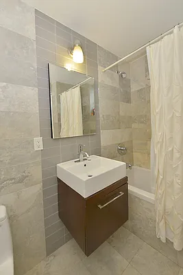 Sold by Nest Seekers International | media 15