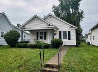 438 E North St, Winchester, IN 47394