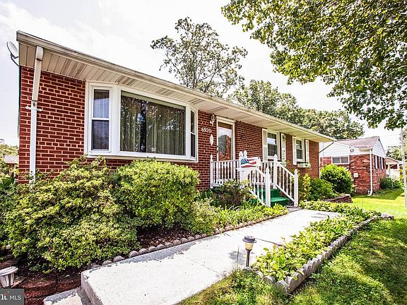 The landscaping and entrance are so inviting