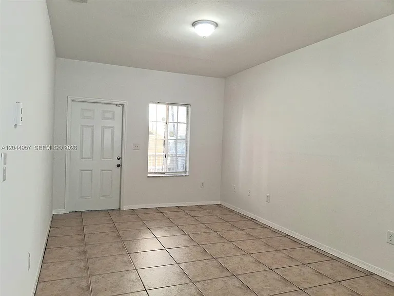 6972 NW 179th St #1064 — Photo 2