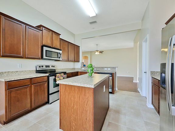 5th image of 8561 Thad Ct