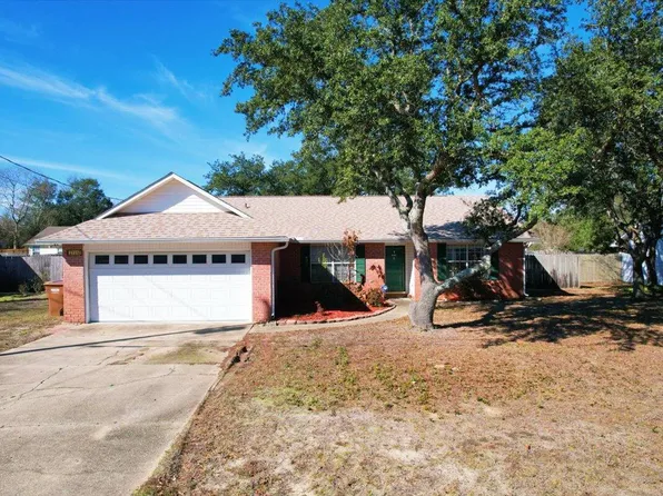 2725 Woodbury Ct, Navarre, FL 32566