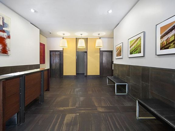 4th image of 9 Barrow St APT 2H