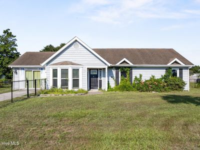 638 Sand Ridge Road, Hubert, NC, 28539