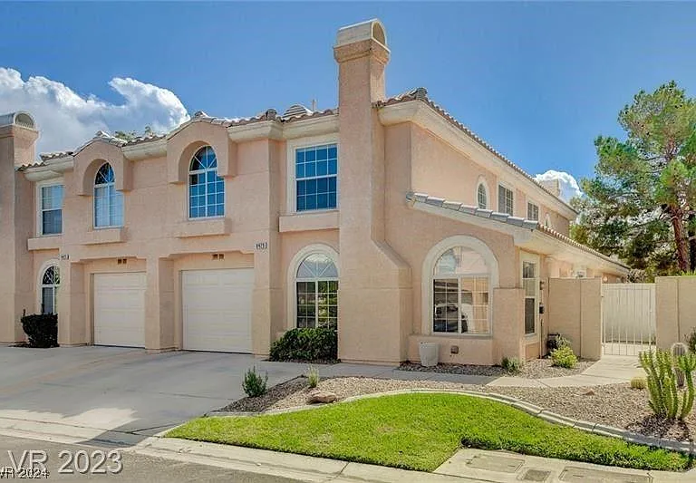 8429 Sewards Bluff Ave — Photo 1