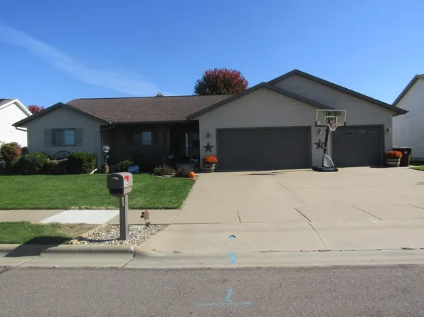 1452 East Ave N, Onalaska, WI 54650