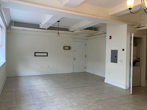 3rd image of 300 Communipaw Ave APT 23