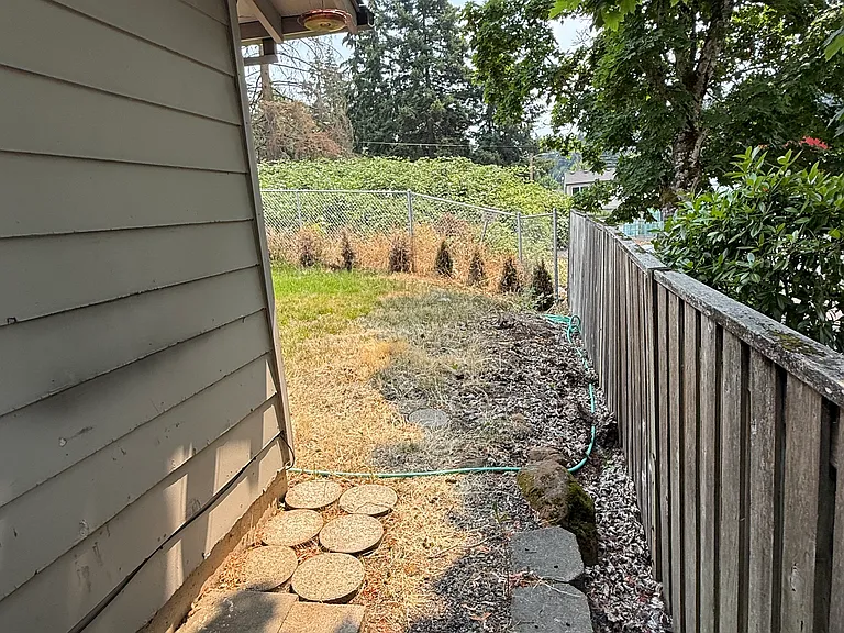 780 Oakhill Ave SE — Photo 11